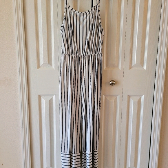 Romper - Picture 1 of 2